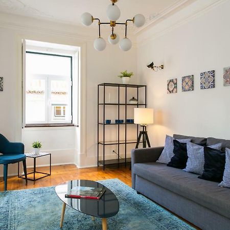 Joivy Splendid 2Br Flat In Bairro Alto, Nearby Luis De Camoes Square Apartman Lisboa Kültér fotó