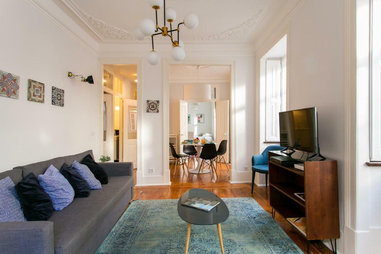 Joivy Splendid 2Br Flat In Bairro Alto, Nearby Luis De Camoes Square Apartman Lisboa Kültér fotó