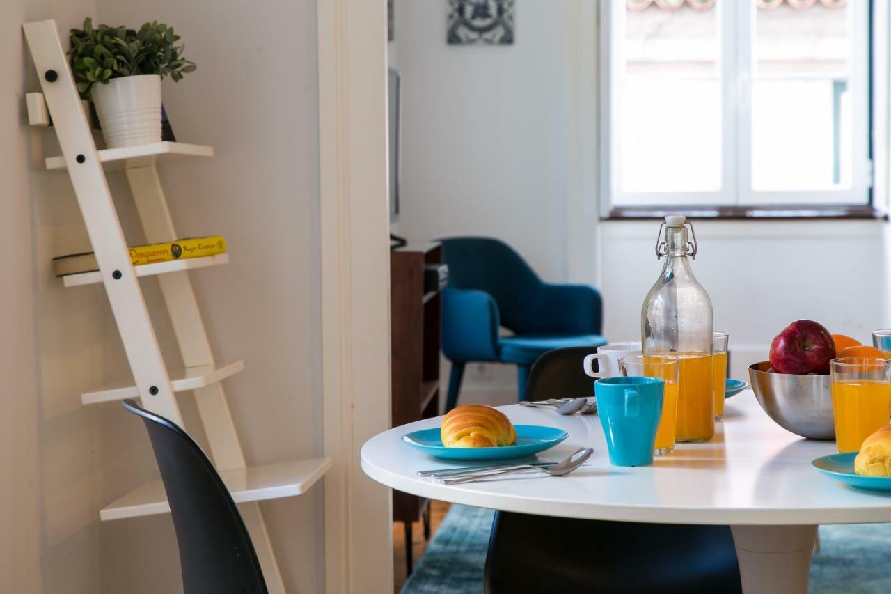 Joivy Splendid 2Br Flat In Bairro Alto, Nearby Luis De Camoes Square Apartman Lisboa Kültér fotó