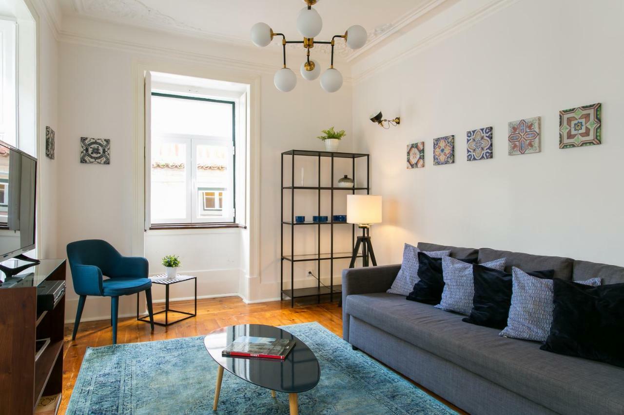 Joivy Splendid 2Br Flat In Bairro Alto, Nearby Luis De Camoes Square Apartman Lisboa Kültér fotó