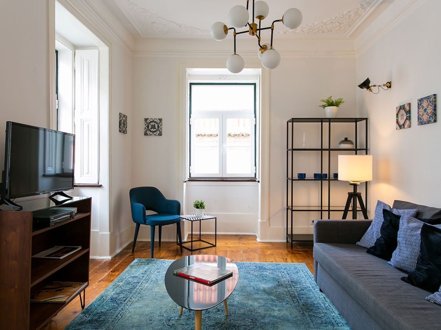 Joivy Splendid 2Br Flat In Bairro Alto, Nearby Luis De Camoes Square Apartman Lisboa Kültér fotó
